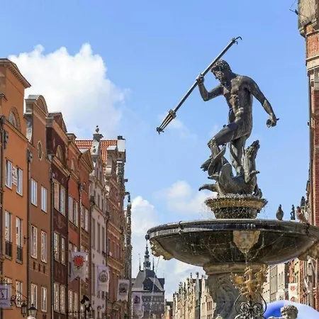 Urban Nest Group - Szafarnia 46 * Gdansk